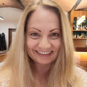 Meet your Posher, Milena